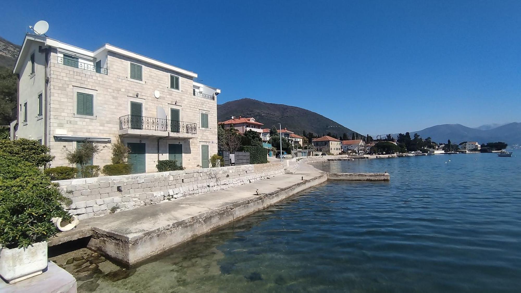 Rooms Beba Herceg Novi Eksteriør bilde